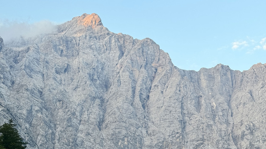 Wejście na Triglav – przewodnik po najwyższym szczycie Słowenii