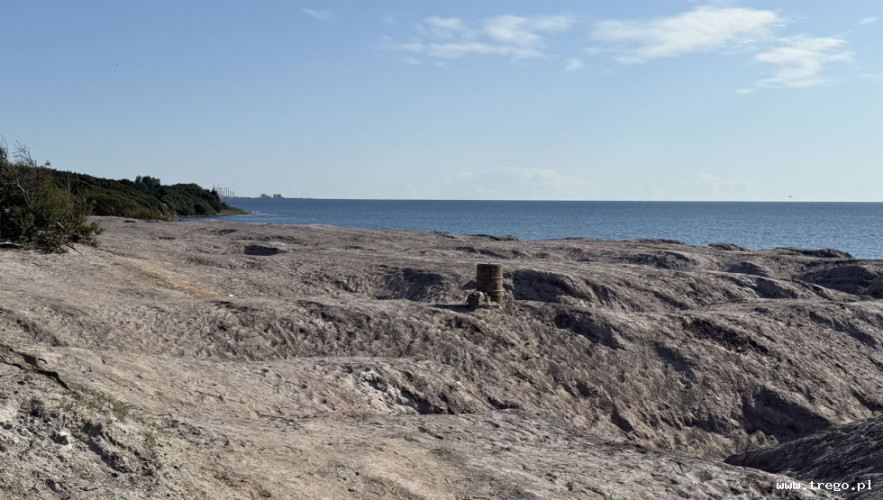 Zdjęcie z galerii posta: Kyststien – trekking dookoła wyspy Bornholm. 120 km najpiękniejszych nadmorskich szlaków. - Podróże