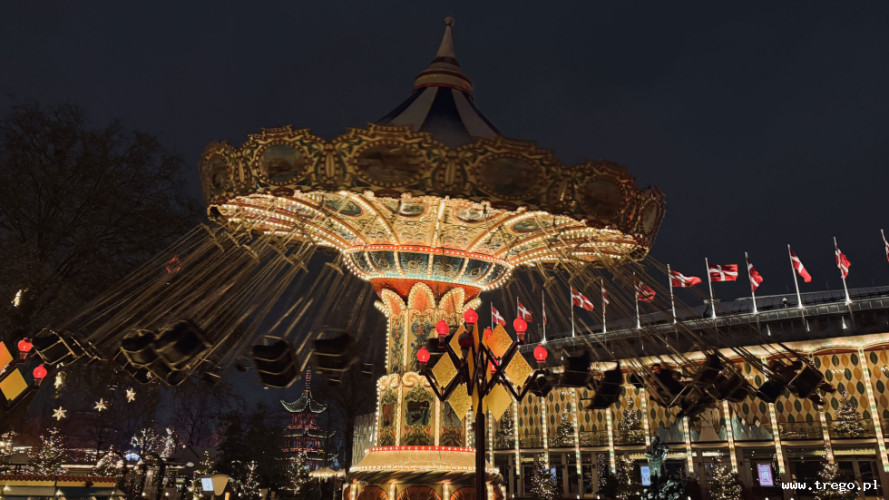 Zdjęcie z galerii posta: Jarmark świąteczny w Kopenhadze – magia Tivoli - Podróże
