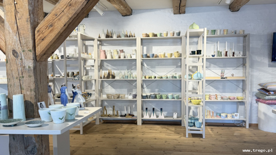 Zdjęcie z galerii posta: Bornholm śladami sztuki – wyspa artystów, ceramiki i szkła - Kultura
